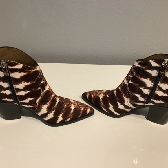 Western Booties- Ankle Boots - Picture 9 of 16